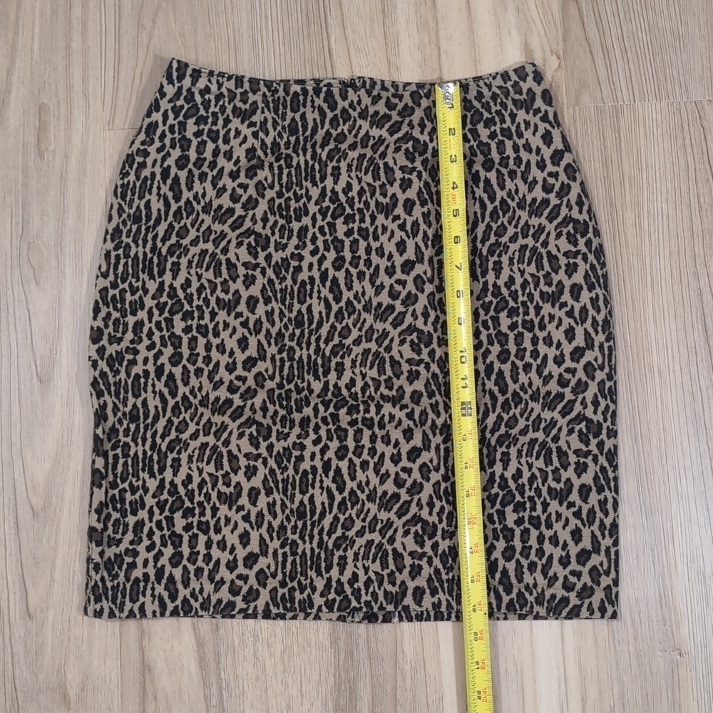 Briggs Leopard Print Cotton Mini Skirt - Picture 5 of 6
